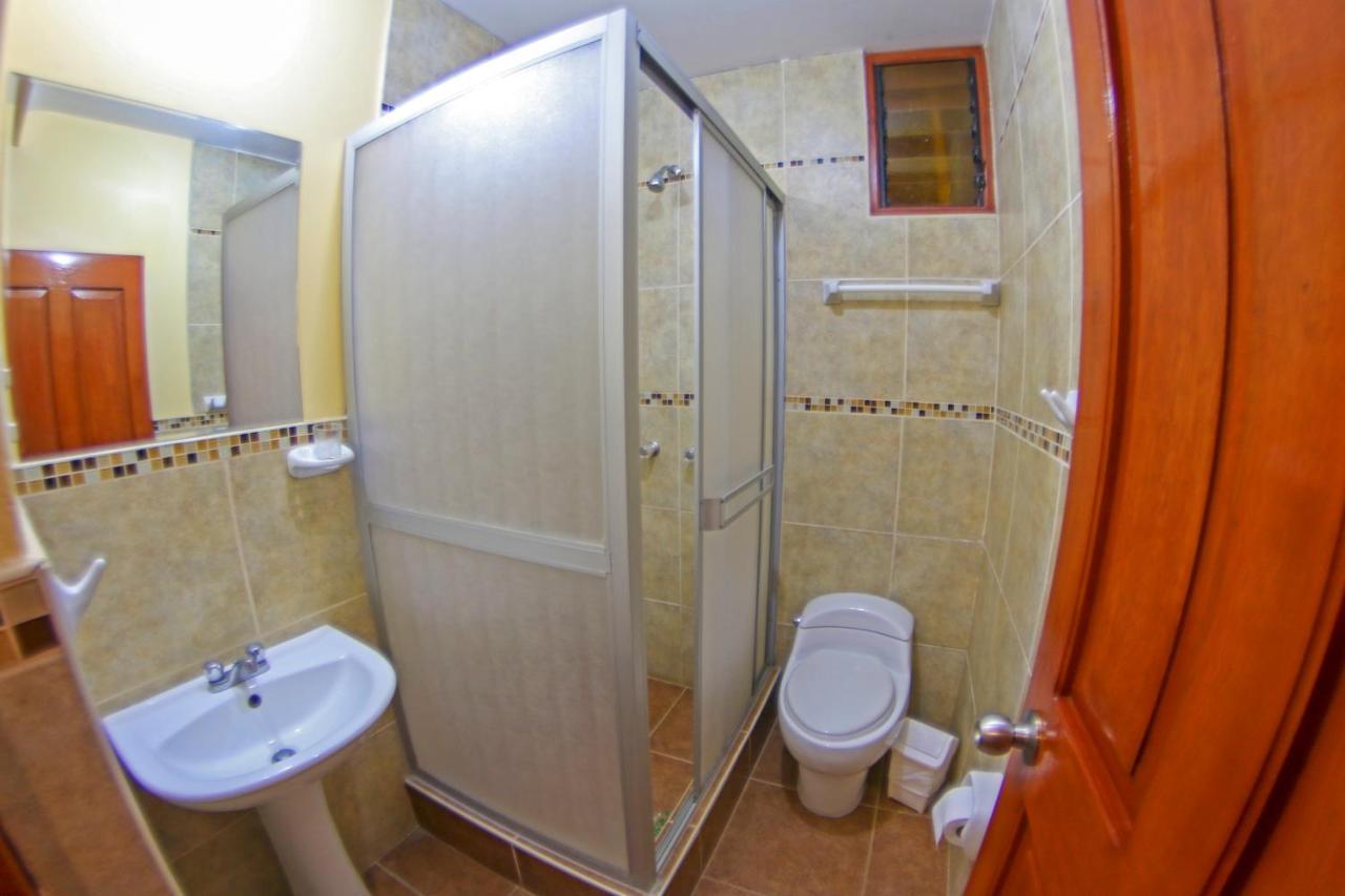 Hotel Rupaq オランテイタンボ 部屋 写真